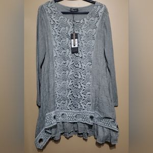 Papa vancouver dress